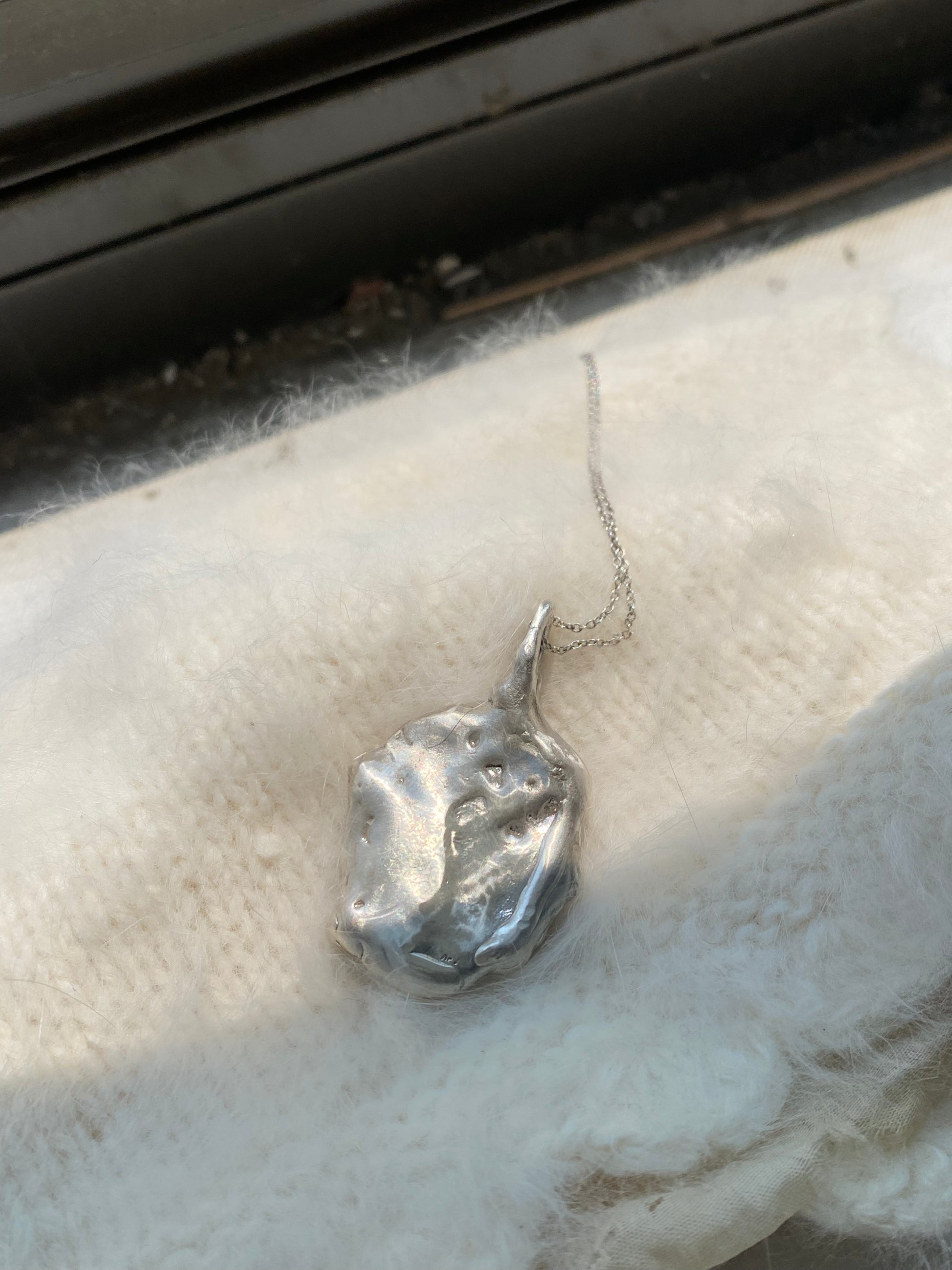 Mother of Pearl Pendant