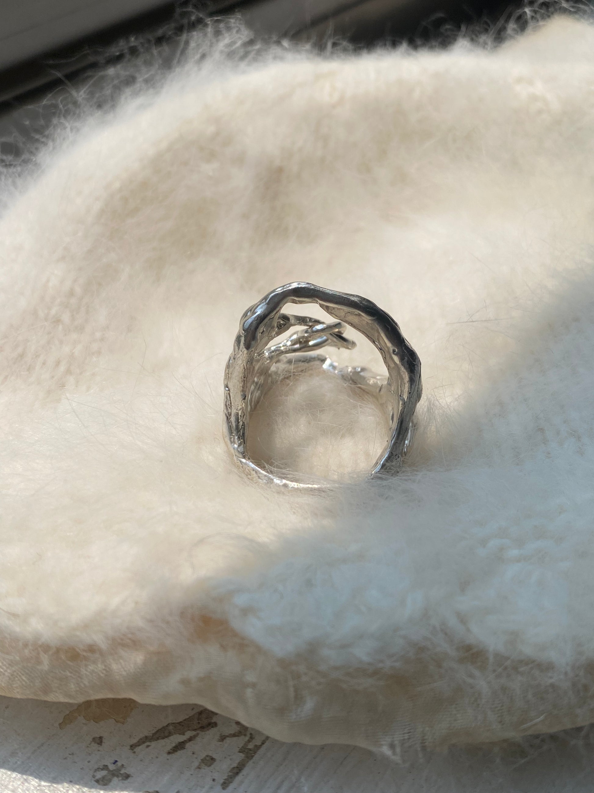Big Knot RIng