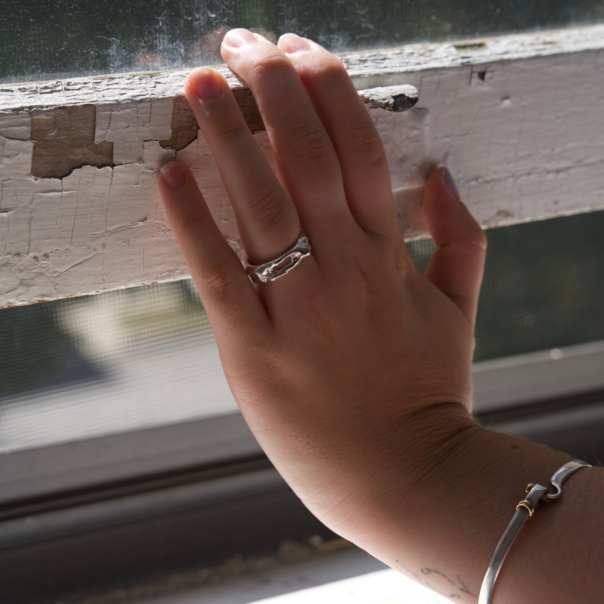 Peekaboo Ring