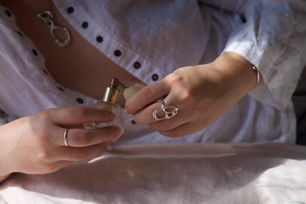 Large Honeycomb Ring