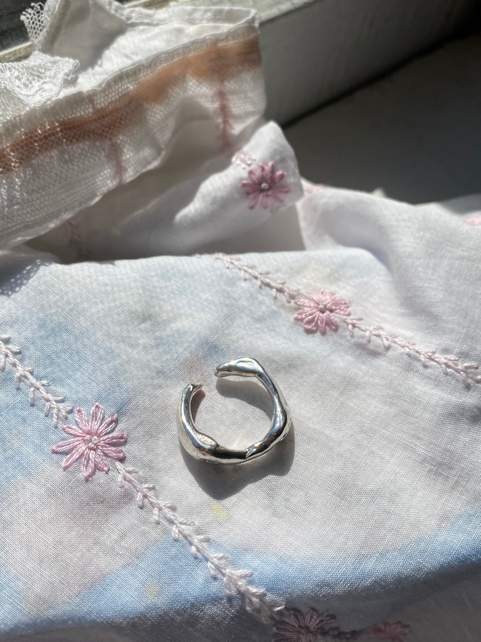ET Ring